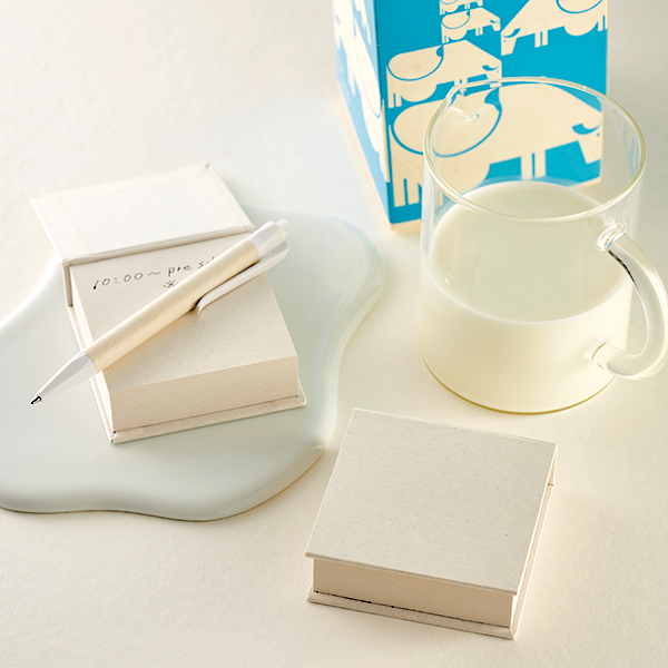 牛乳パックメモ