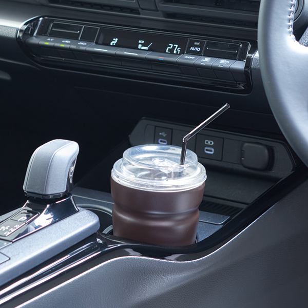 カップをそのままIN！真空断熱タンブラー