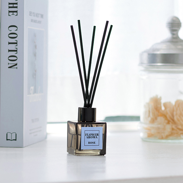 フラワーアロマディフューザー